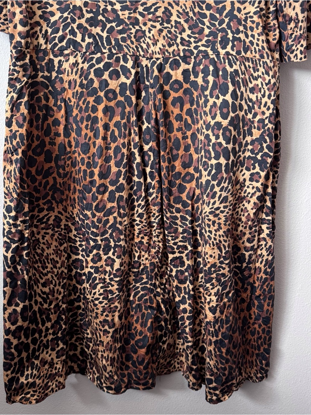Lafayette 148 Leopard Print Button-Front Midi Dress - Brown & Black - Picture 10 of 10